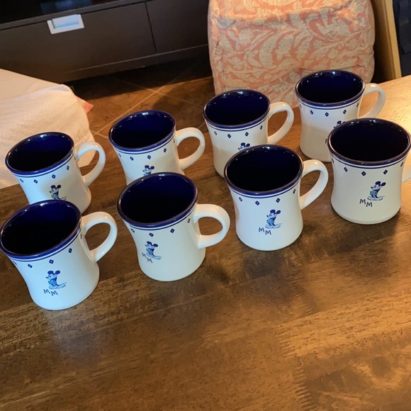 Mickey Mouse Vintage Mugs By Yummy - Picture 6 of 6